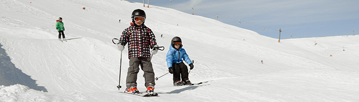 Ski and snowboard courses